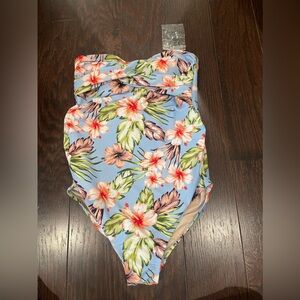 Isabel Maternity Size Small Swimsuit One Piece Strapless floral-New